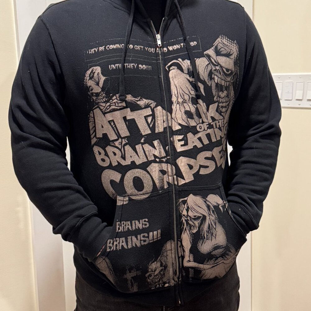 Like-new vintage hoodie with ZOMBIES on it